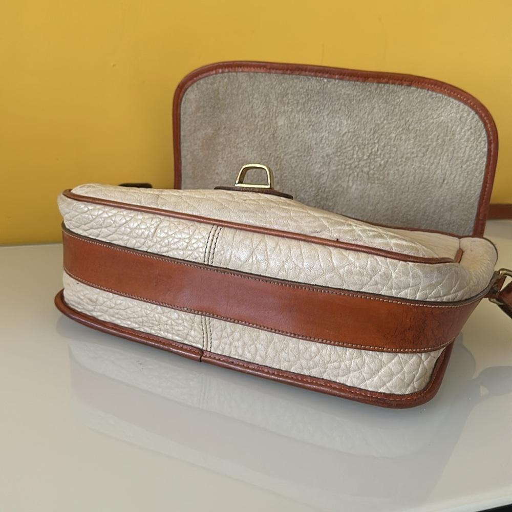 Vintage Dooney & Bourke Authentic All-Weather Leather Shoulder Bag White - Picture 9 of 16